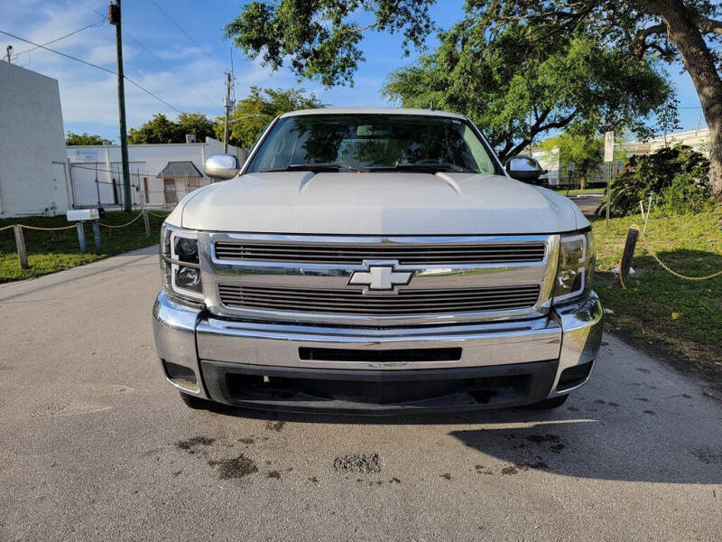 chevrolet silverado 1500 2011 3GCPCSE00BG176118 image chevrolet silverado 1500 2011 3GCPCSE00BG176118 image